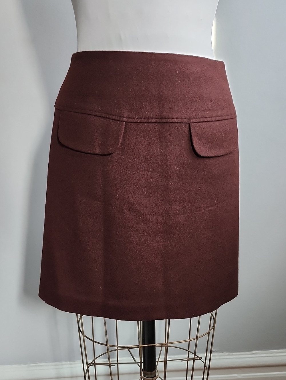 Banana Republic Wool Mini Cargo Skirt in Rich Burgundy 4